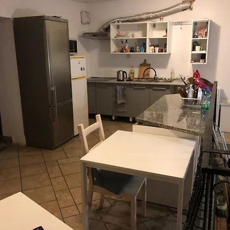 Mamma Mia Opawska 1a Vandrarhem